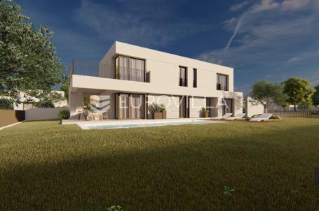 Istra, Kaštelir, Labinci, moderna urbana vila neto korisne površine od 223 m² s velikim vrtom