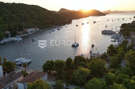 Otok Šipan, građevinska zemljišta na 350 m od mora