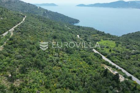 Dubrovnik - okolica, građevinsko zemljište 2158 m2 s pogledom na more 