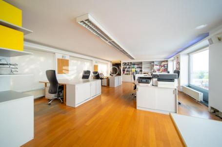 Zagreb, Ilica uređen poslovni prostor 132,95 m²