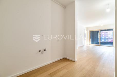 Zagreb, Črnomerec, vrhunska novogradnja, četverosoban apartman površine 94,48 m²