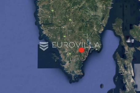 Istra, okolica Marčane - građevinsko zemljište 3040 m2 s gotovim projektom za 3 vile