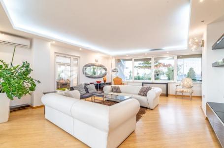 Zagreb, Trakošćanska, luksuzan četverosoban penthouse 304 m² i garaža za dva automobila