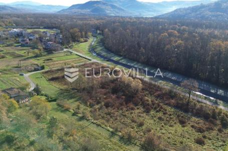 Motovun, Livade, PRILIKA atraktivno građevinsko zemljište