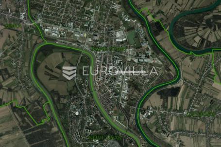Sisak, Centar, građevinsko zemljište površine 888 m²