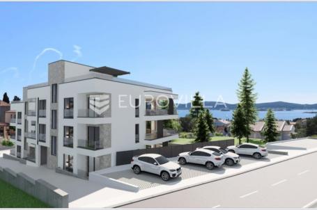 Biograd na moru, Sv. Filip i Jakov, Stan S2 u prizemlju od 66,20 m² s vrtom od 22 m²