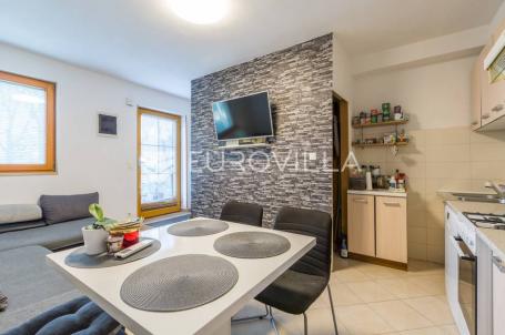 Istra, Rovinj, predivna kuća od 75 m² u centru grada s pogledom na more