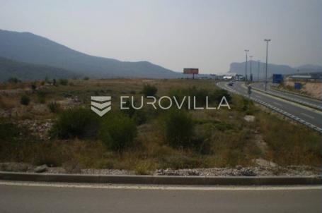 Split, Dugopolje, Građevinsko zemljište površine 11.130 m²