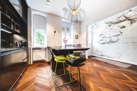 Zagreb, Centar, luksuzno poslovno, stambeni prostor 90 m²