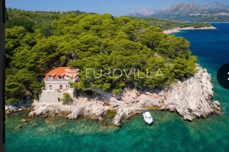 Otok Koločep (Dubrovnik), vila s ekskluzivnom pozicijom prvi red do mora 