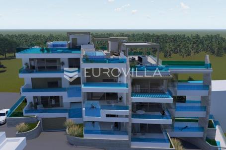 Grebaštica, luksuzan stan s bazenom i pogledom na more, prvi red do mora, 91,33 m²
