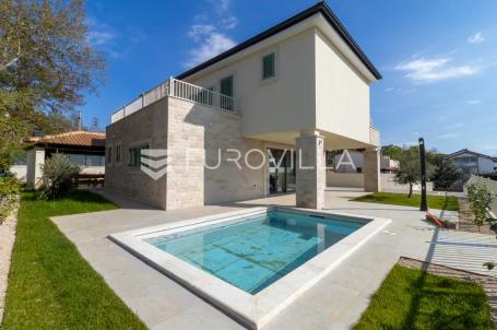 Malinska, Sveti Vid, prekrasna mediteranska vila sa bazenom