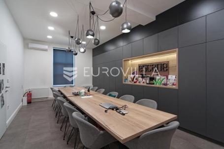 Osijek, Centar, prodaja, Poslovni prostor u centru grada 168 m²