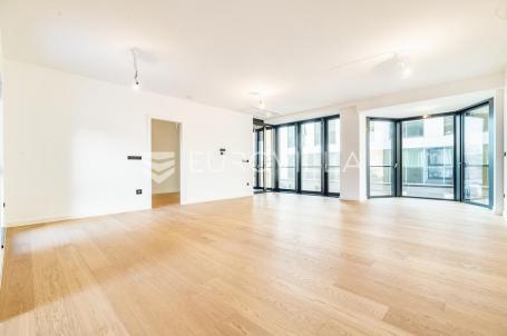 Zagreb, Petrinjska, Gold Residence, peterosoban stan neto korisne površine od 134,73 m²
