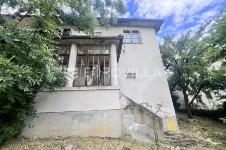 Zagreb, Pantovčak dvojna kuća 250m2 na parceli 520m2