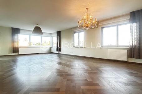 Babonićeva luksuzan četverosoban penthouse