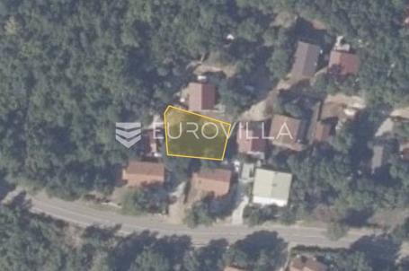 Istra, Krnica, poljoprivredno zemljište 341 m2