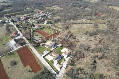Muntrilj, građevinsko zemljište od 3100 m2