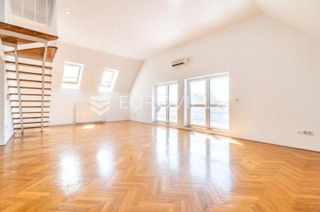 Zagreb, Pantovčak, Pavlinovićeva, dvoetažni peterosoban stan sa balkonom, 170 m²