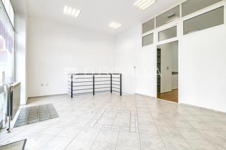 Zagreb, Trešnjevka, ulični poslovni prostor 70 m²