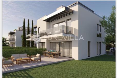 Istra, Novigrad, NOVOGRADNJA, dvojna kuća 500 m od mora 