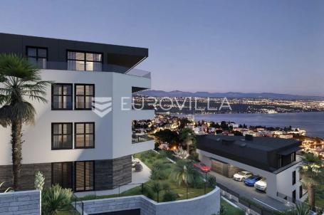 Opatija, Centar, trosoban stan, novogradnja s pogledom na more NKP 106 m2