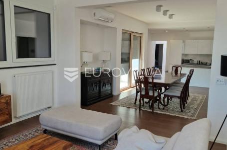 Zagreb, Trešnjevka, Andrije Žaje, luksuzan PENTHOUSE u novogradnji NKP 185.90 m2
