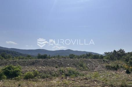 Istra, Ročko Polje, građevinsko zemljište 15852m2 u industrijskoj zoni