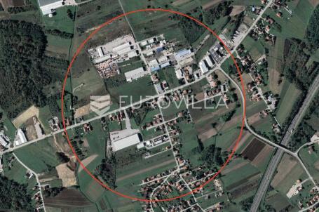 Kerestinec, građevinsko zemljište 747 m² na izvrsnoj lokaciji