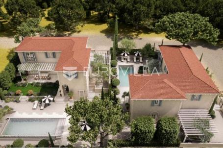 Istra, Barat, građevinsko zemljište 679m2 s projektom i građevinskom dozvolom