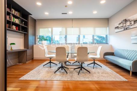 Split, Firule, reprezentativan ured na odličnoj lokaciji, 128 m², prodaja