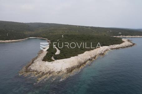 Istra, Kavran, poljoprivredna parcela 327 m², 100 m od MORA