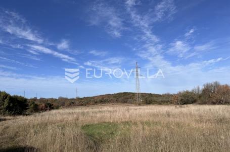 Istra, Rovinjsko selo, poljoprivredno zemljište 13856m2