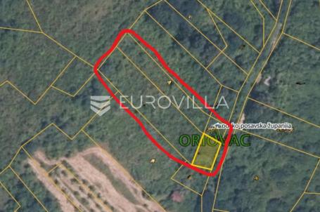Oriovac, 8 poljoprivrednih zemljišta 15 515 m²