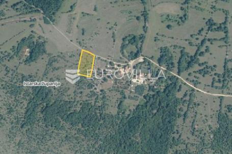 Istra, Zrenj – građevisnko zemljište 6.758 m² 