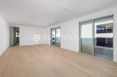 Opatija, atraktivan trosoban stan 119 m² NOVOGRADNJA