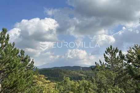 Istra, Cerovlje, poljoprivredno zemljište pogodno za maslinik ili vinograd