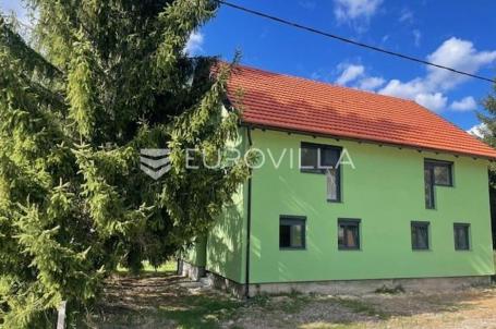 Ogulin, Bjelolasica, kompletno adaptirana kuća 260 m²