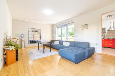 Zagreb, Šestine, četverosoban dvoetažan stan, 134 m², odlična prilika