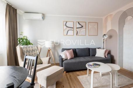 Zagreb, Donja Dubrava, prekrasan trosoban stan neto korisne površine od 61 m² parkirno mjesto