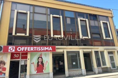 Požega, Matice Hrvatske, atraktivan poslovni prostor 270 m2
