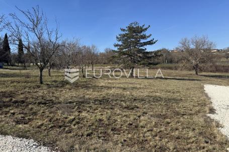 Istra, Poreč, okolica - građevinsko zemljište 1114 m2 na odličnoj poziciji 