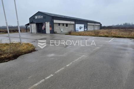 Ivanić Grad proizvodno skladišni prostor hala 514m2 na zemljištu 4163m2