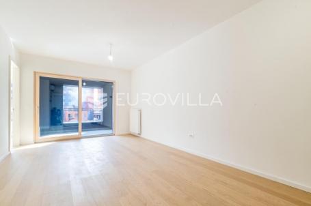 Zagreb, Črnomerec, vrhunska novogradnja, četverosoban apartman površine 91,84 m²