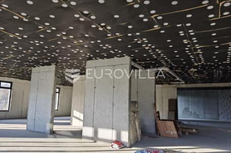 Novi Zagreb, Remetinec Arena, rohbau poslovni prostor u novogradnji, 377 m²