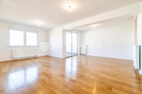 Zagreb, Gornja Dubrava, poslovni prostor neto korisne površine 132 m² s dva vanjska parkirna mjesta