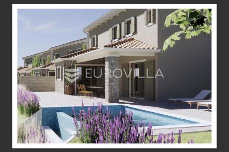 Istra, Grožnjan, građevinsko zemljište 1529m2 s idejnim projektom za gradnju vile s infinity bazenom