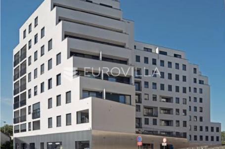 Zagreb, Knežija, NOVOGRADNJA, prekrasan četverosoban stan, 3 garažna parking mjesta 182 m²