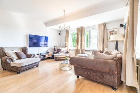 Zagreb, Tuškanac, luksuzan peterosoban stan 232 m²
