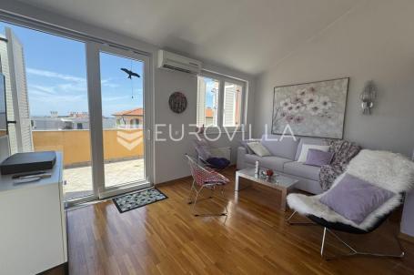Istra, Novigrad, penthouse 97,07 m² s dvije spavaće sobe i panoramskim pogledom